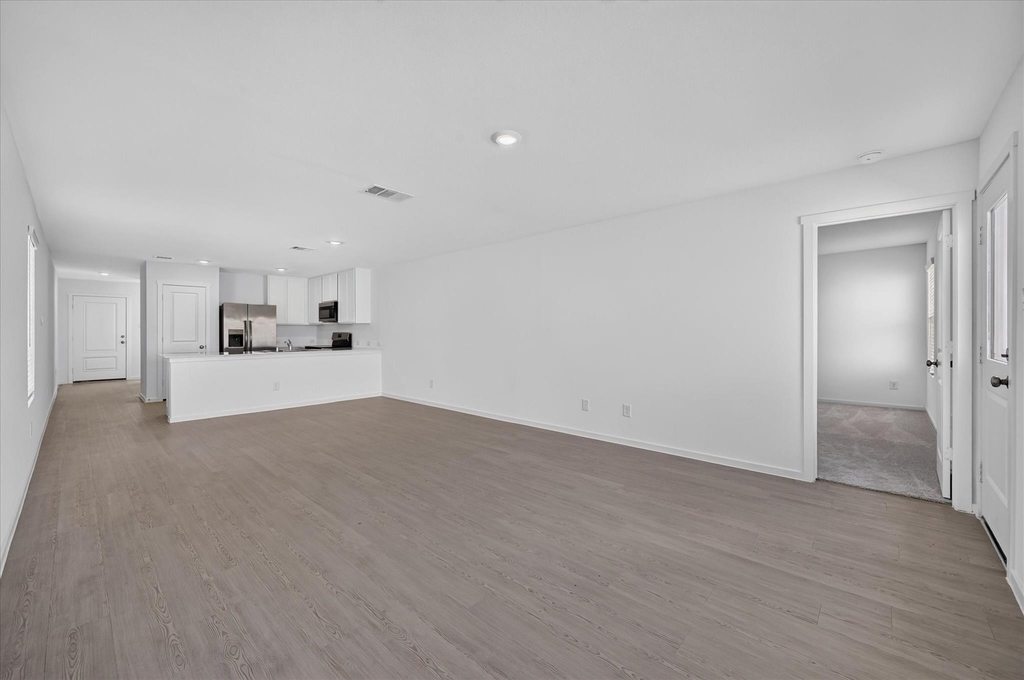 5318 Cinnamon Lane - Photo 2