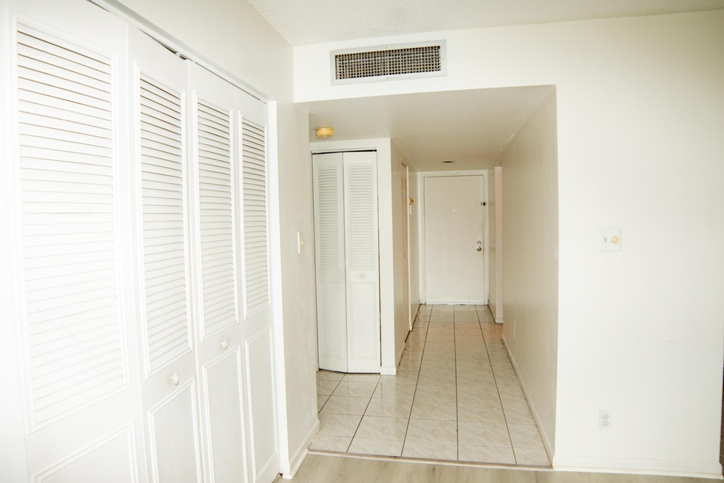3301 Nw 47th Terrace - Photo 10