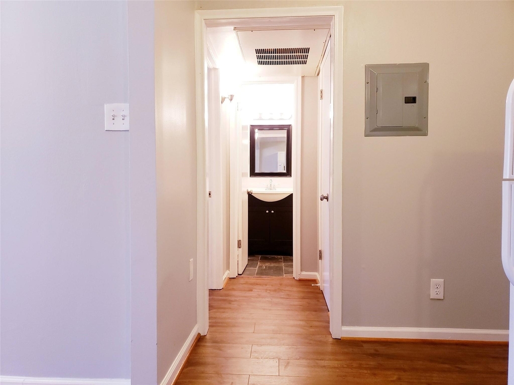 5722 Gaston Avenue - Photo 7
