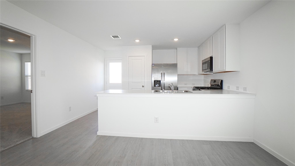 1827 Sanderling Street - Photo 6