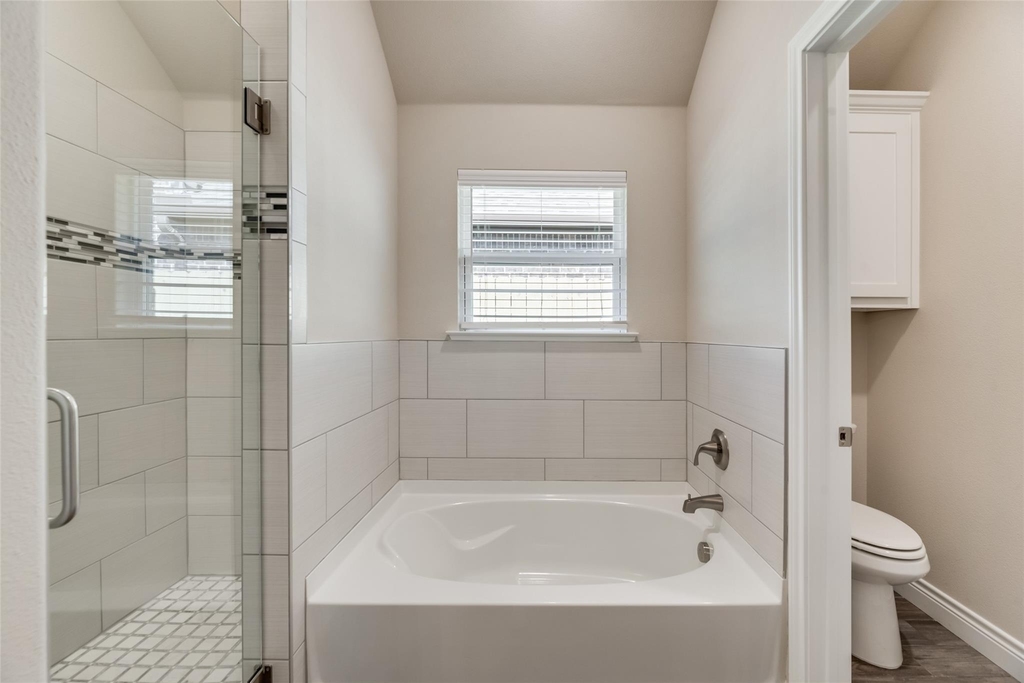8102 Grant Lane - Photo 18