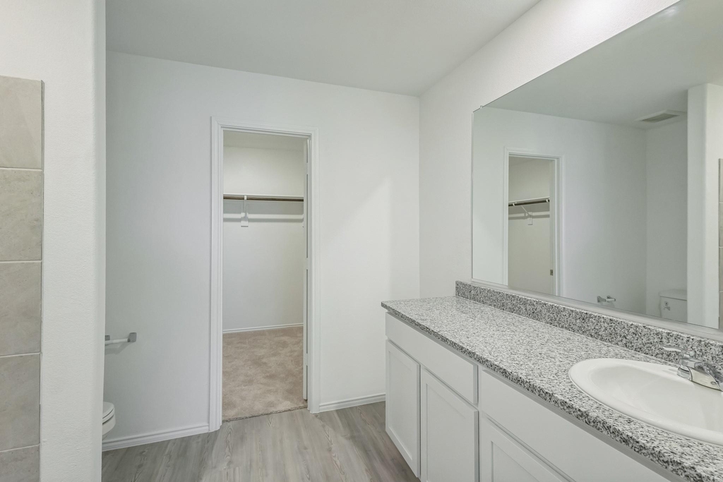7904 Thornton Drive - Photo 27