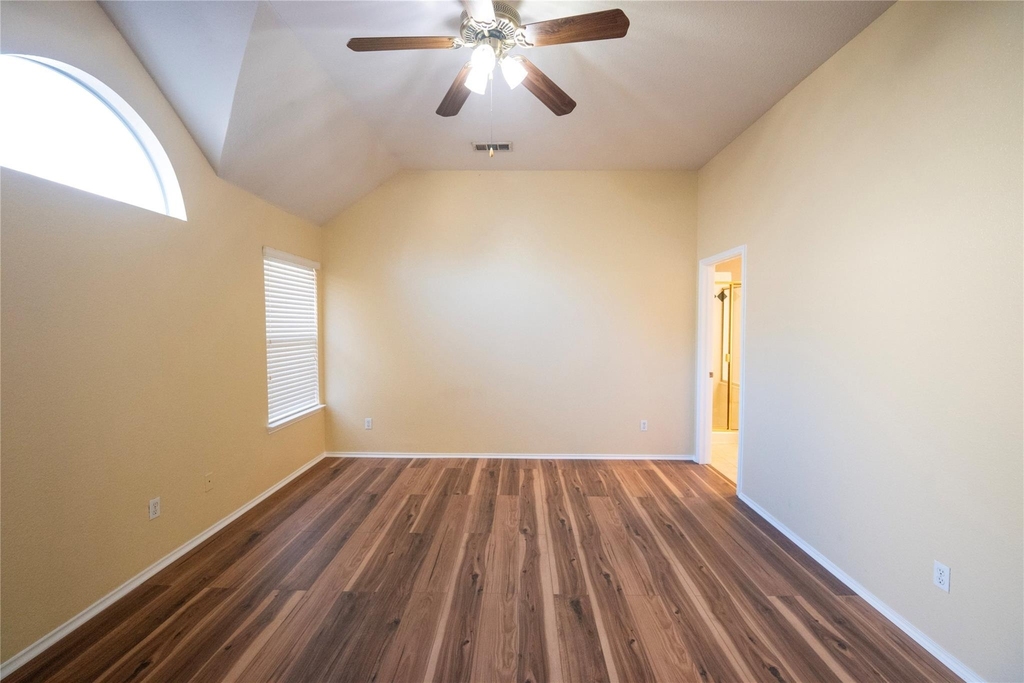 5521 Riverview Drive - Photo 17