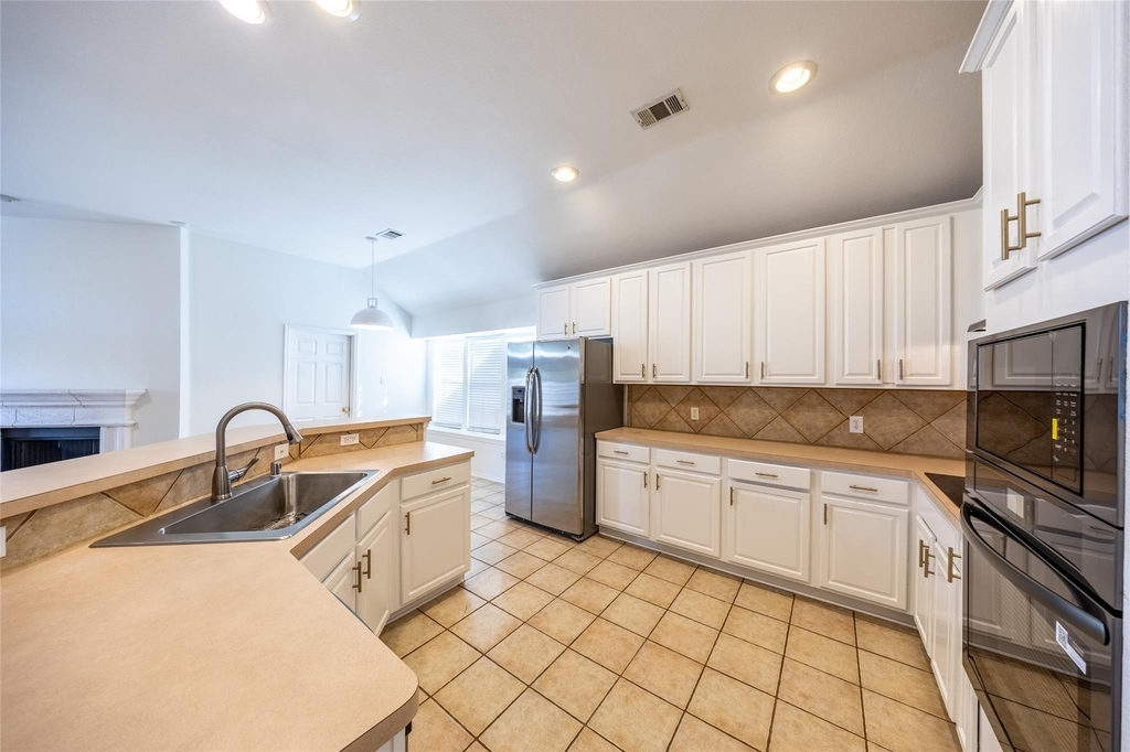 5708 Bedford Lane - Photo 14