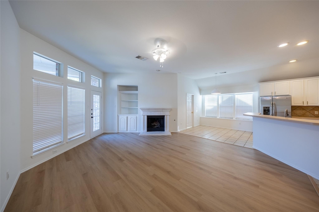 5708 Bedford Lane - Photo 4