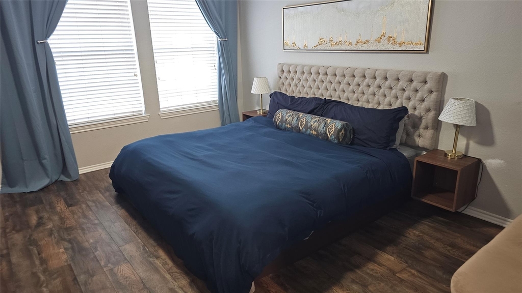 8799 Holly Street - Photo 5
