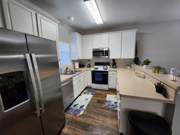 8799 Holly Street - Photo 15