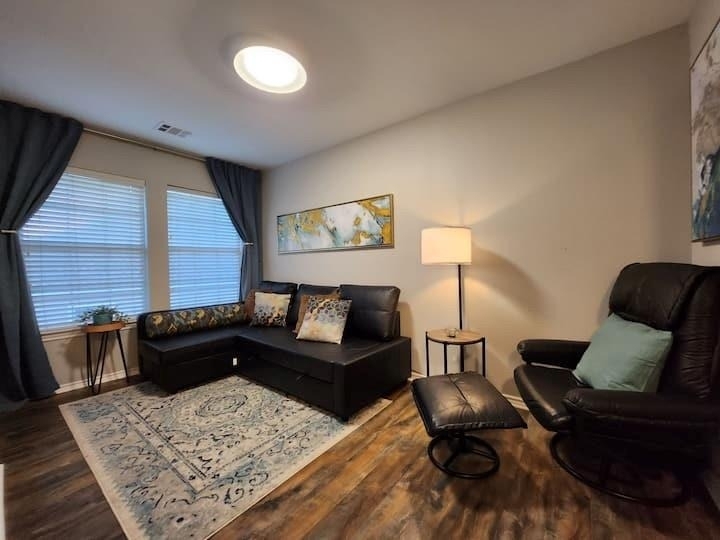 8799 Holly Street - Photo 10