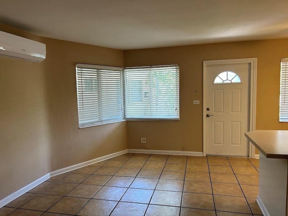 1440 Miami Road - Photo 2
