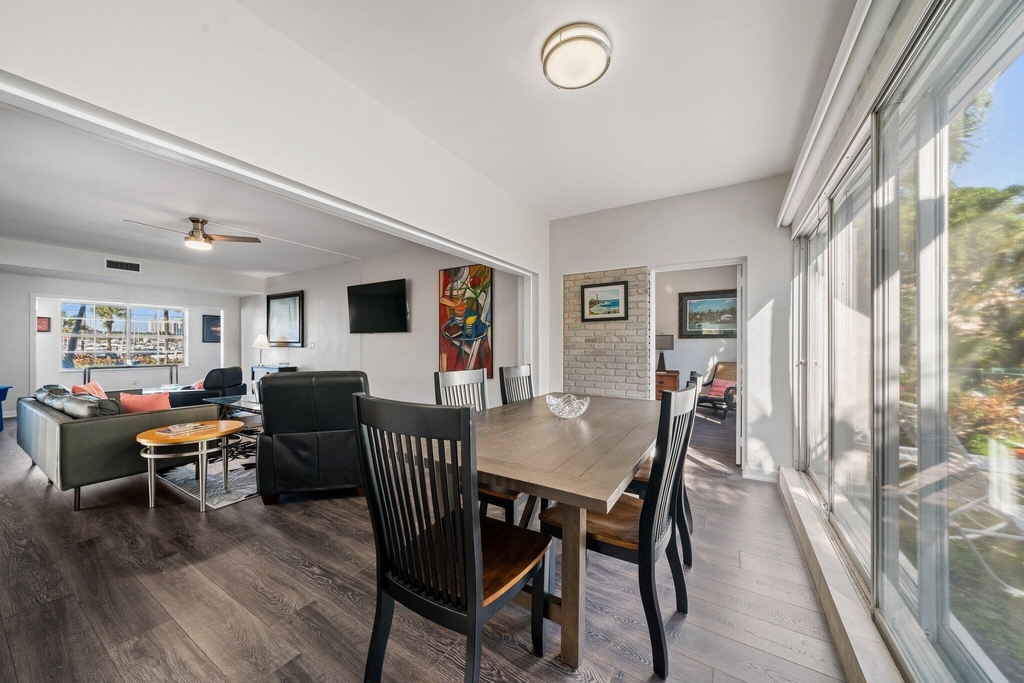 130 Yacht Club Drive - Photo 8