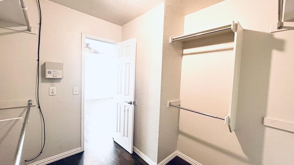 2506 Deer Run Court - Photo 14