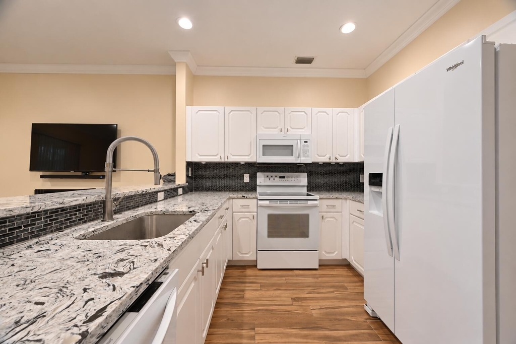 545 Nw Portofino Lane - Photo 11