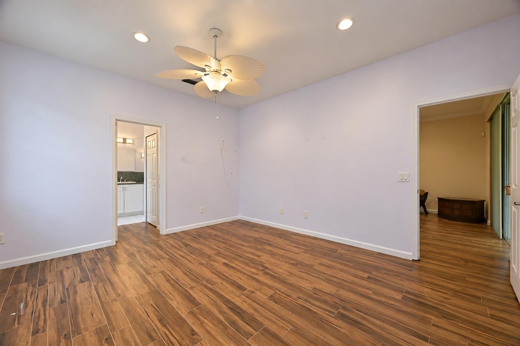 545 Nw Portofino Lane - Photo 18