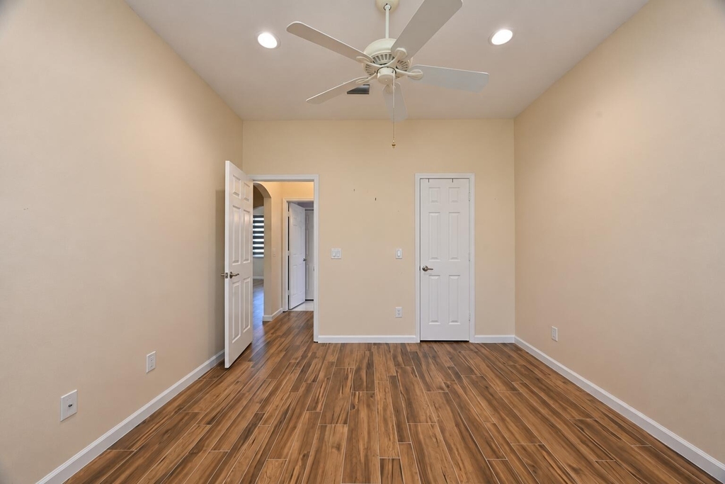 545 Nw Portofino Lane - Photo 27