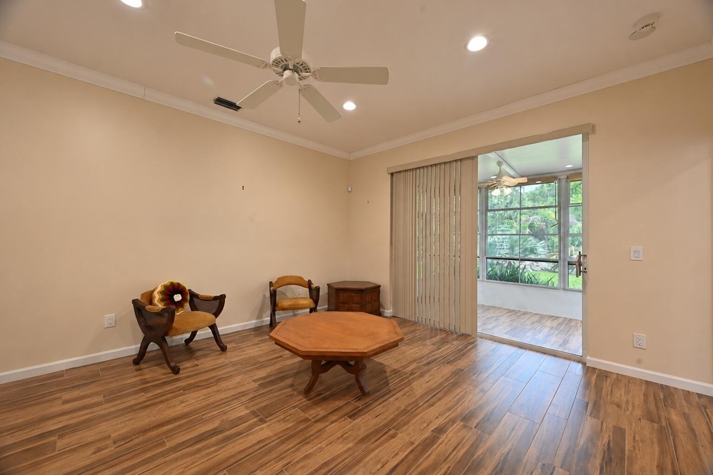 545 Nw Portofino Lane - Photo 17