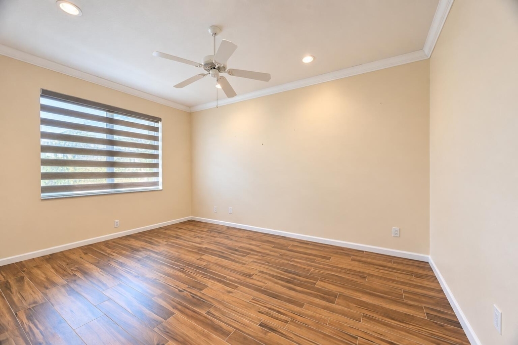 545 Nw Portofino Lane - Photo 26