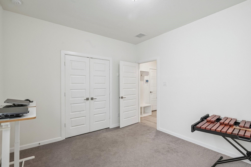 3014 Campbell Drive - Photo 11
