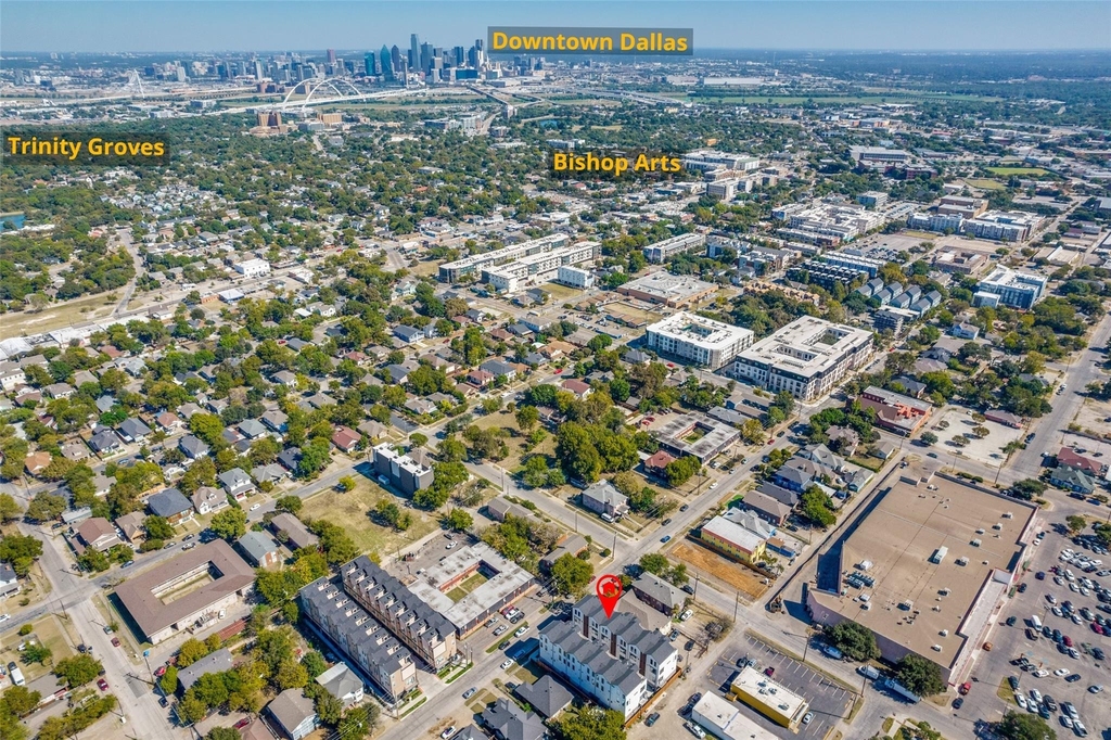 710 W 10th Street - Photo 22