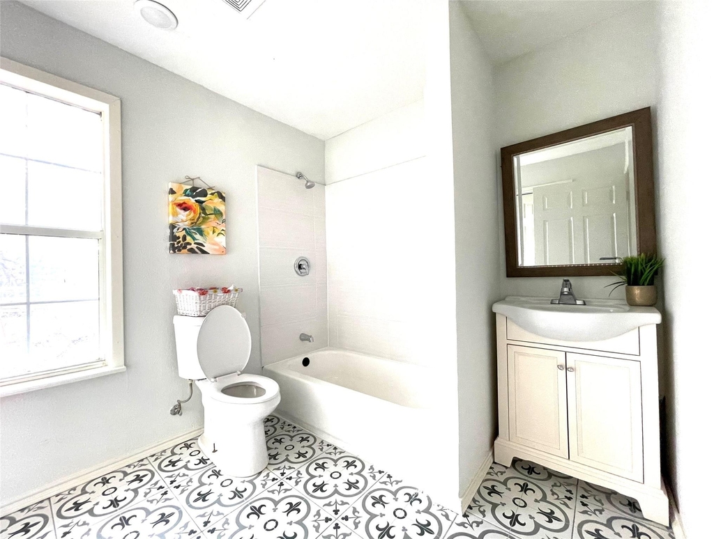 812 Sundance Drive - Photo 7