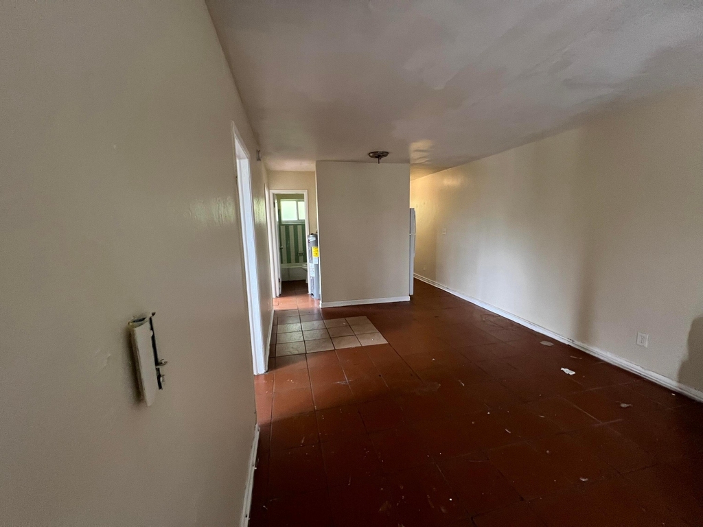 800 Nw 11th Avenue - Photo 9