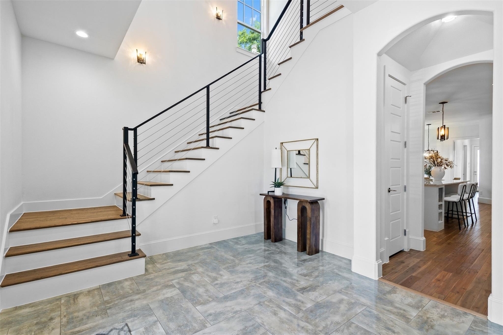 6118 Belmont Avenue - Photo 1