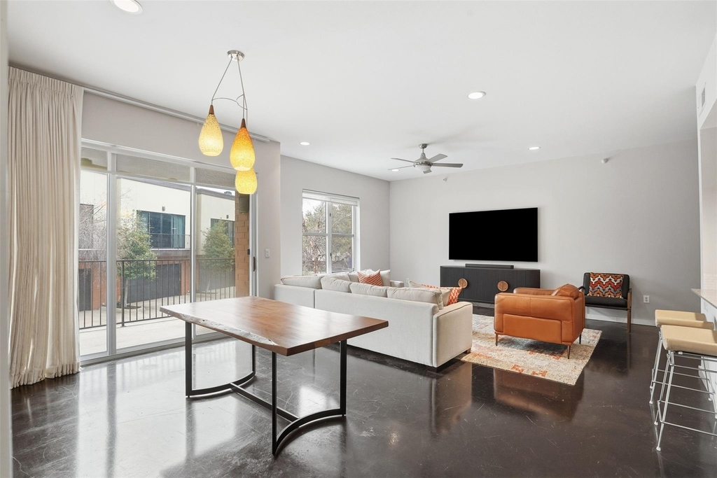 2608 Museum Way - Photo 9