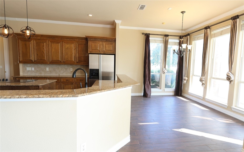 5700 Fm 424 - Photo 27