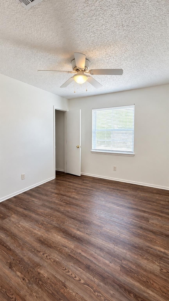 6432 Grasshopper Drive - Photo 11