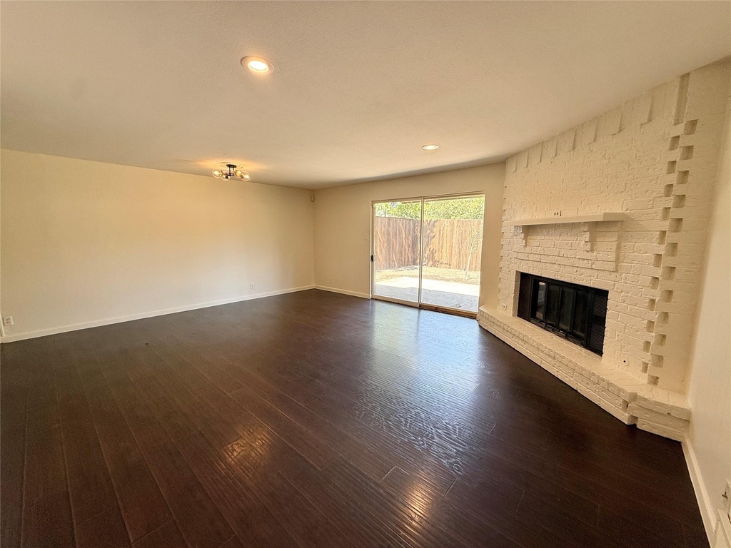 818 Fontana Avenue - Photo 3