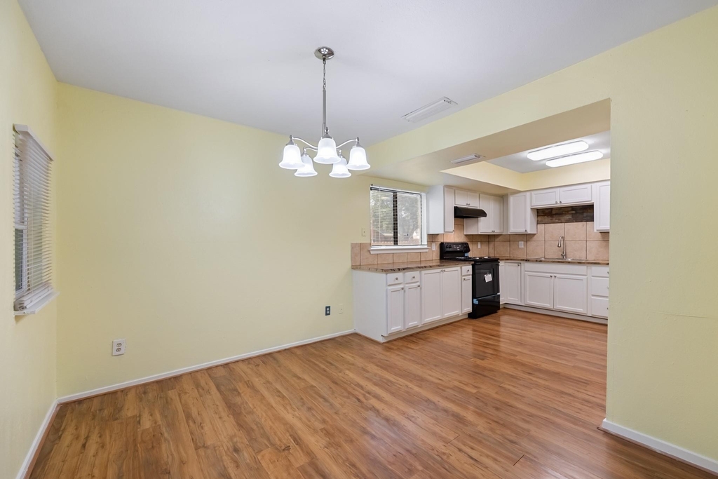 7418 Boisenberry Lane - Photo 6