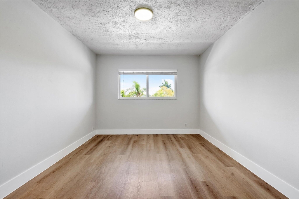 720 Ne 7th Street - Photo 21