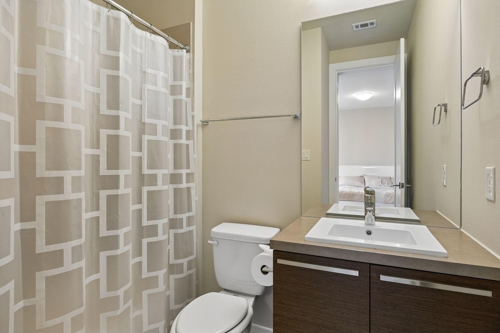 636 Benalla Drive - Photo 28