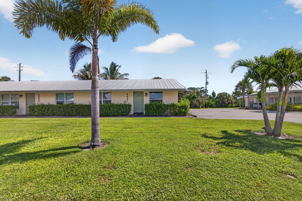 8697 Se Hobe Ridge Avenue - Photo 0