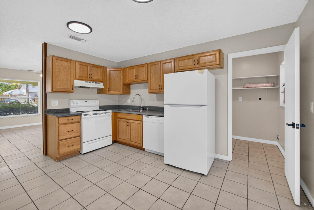 8697 Se Hobe Ridge Avenue - Photo 11