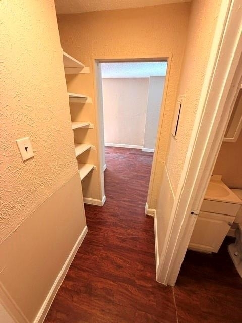 1037 E Tucker Street - Photo 4