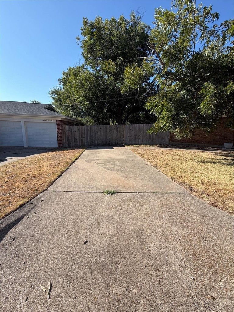 1437 W Ball Street - Photo 17