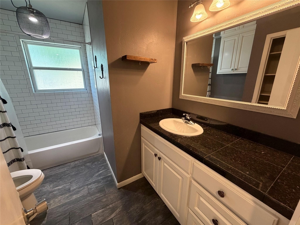 1437 W Ball Street - Photo 11