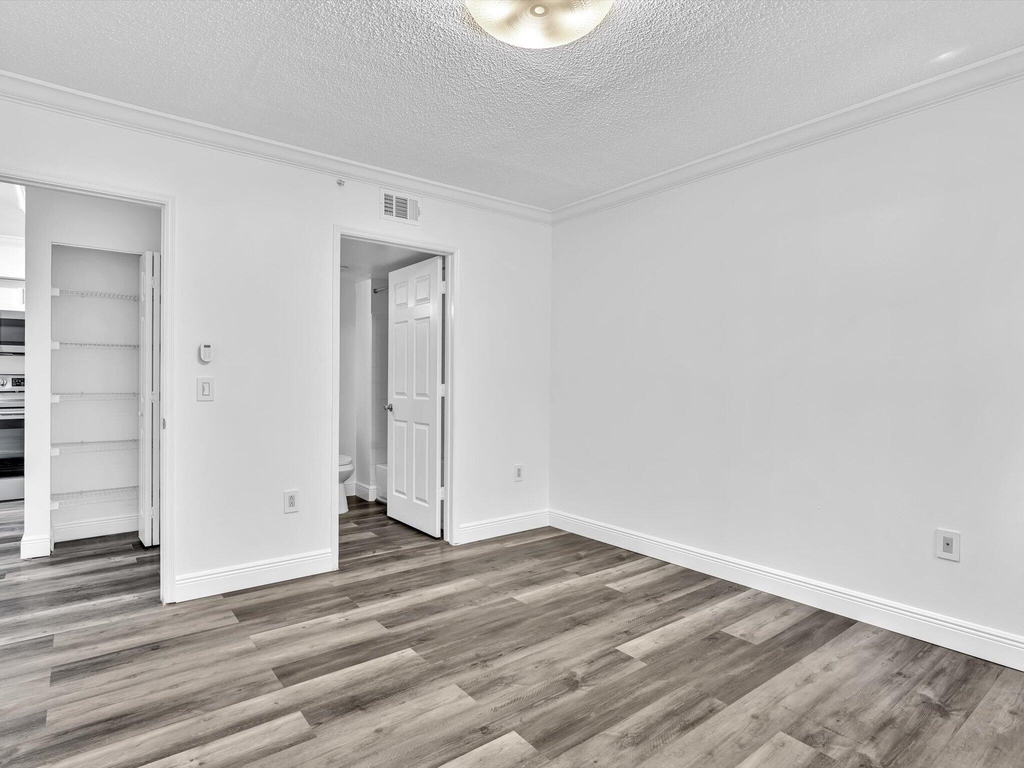 2433 Centergate Drive - Photo 34