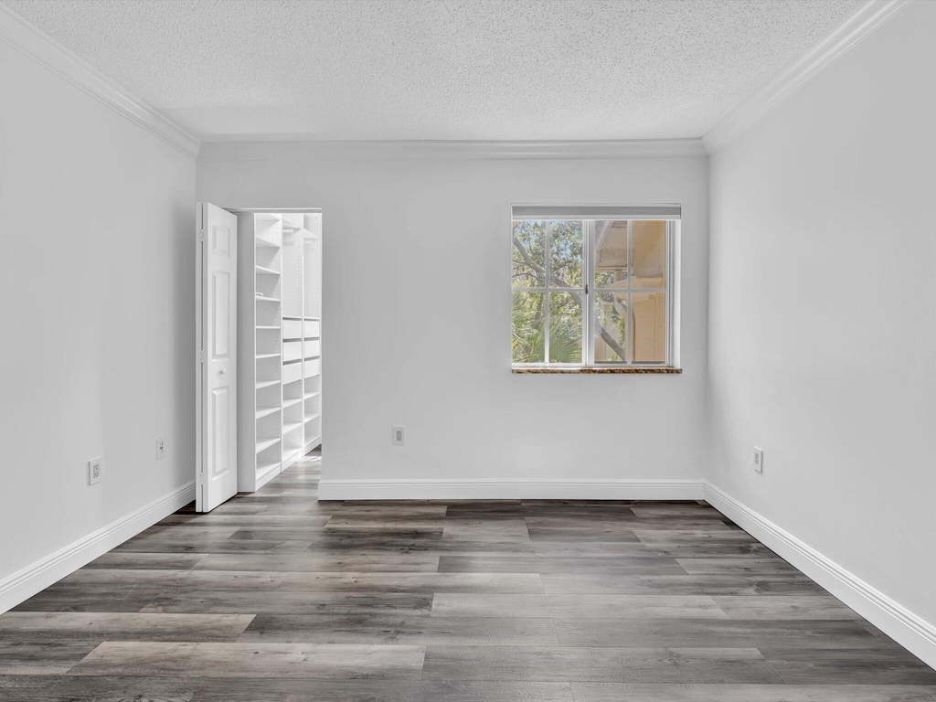 2433 Centergate Drive - Photo 25