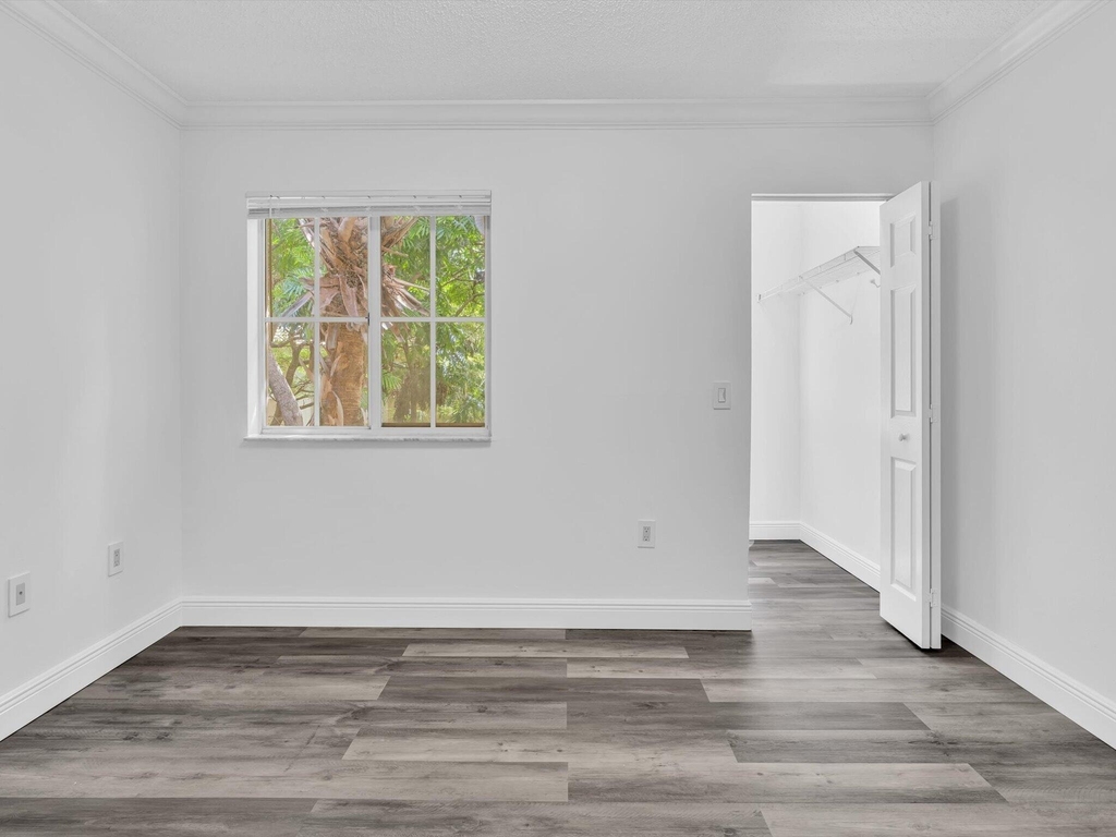 2433 Centergate Drive - Photo 32