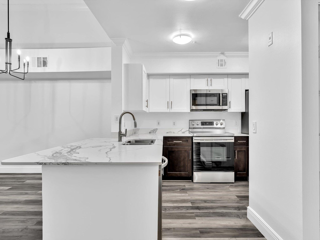 2433 Centergate Drive - Photo 16