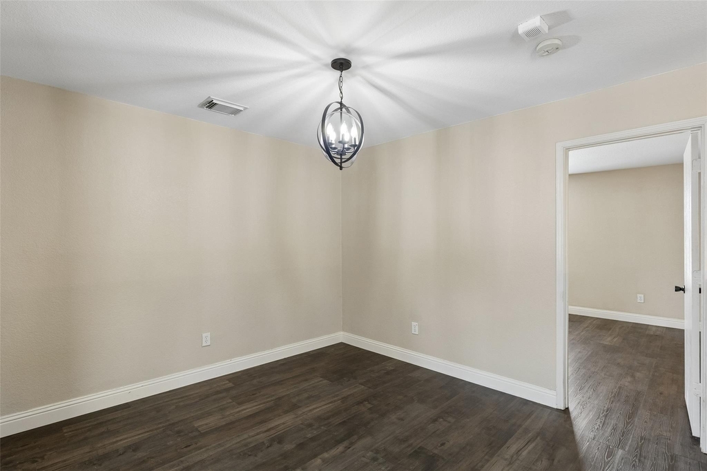 2034 Peregrine Court - Photo 2