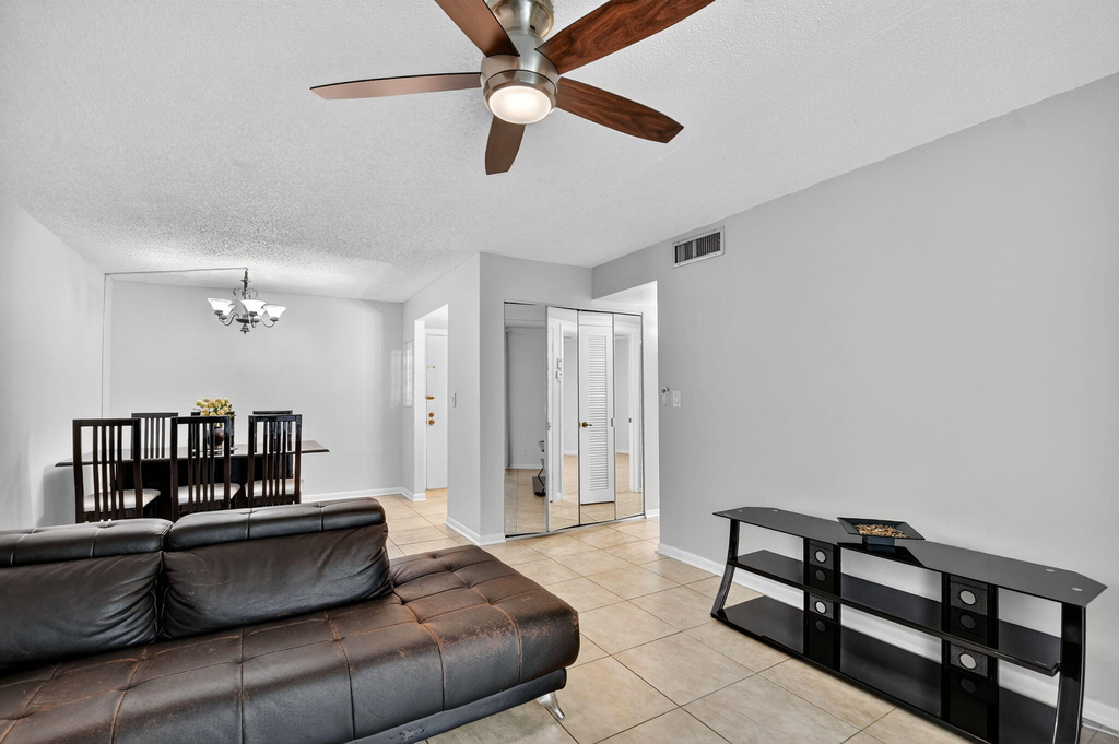 555 Se 8th Street - Photo 10