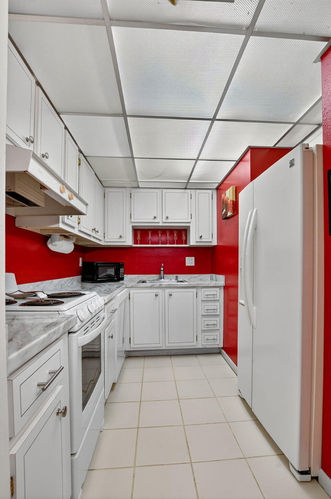 555 Se 8th Street - Photo 4