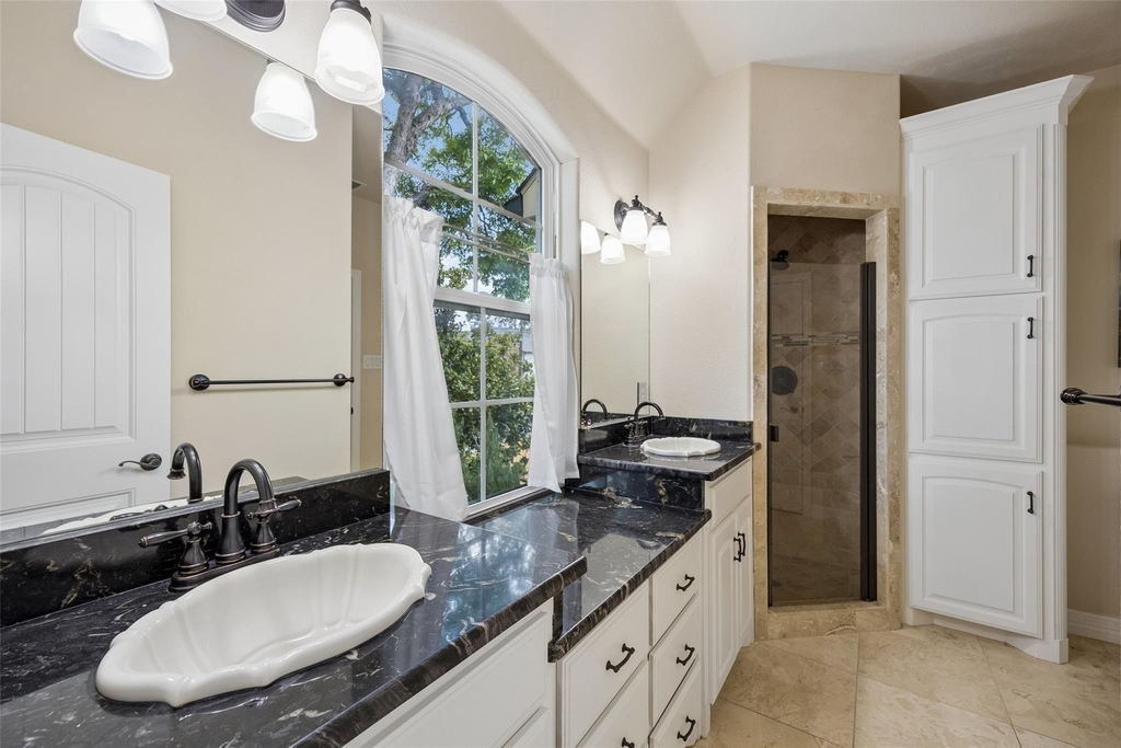 8525 Briarwood Lane - Photo 17