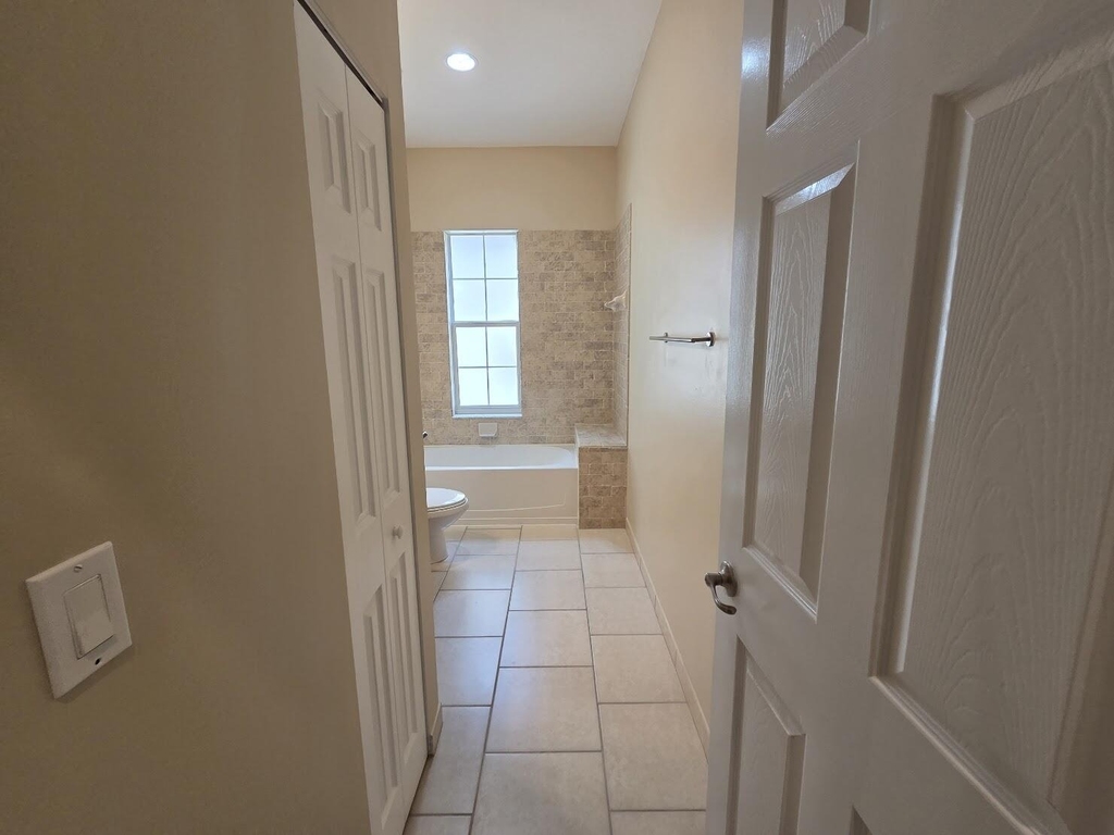 4409 Coquina Winds Way - Photo 14