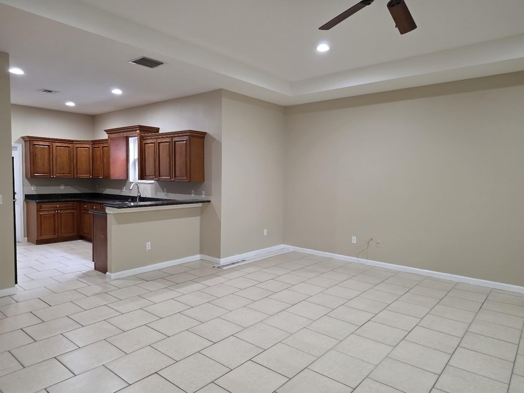 4409 Coquina Winds Way - Photo 18