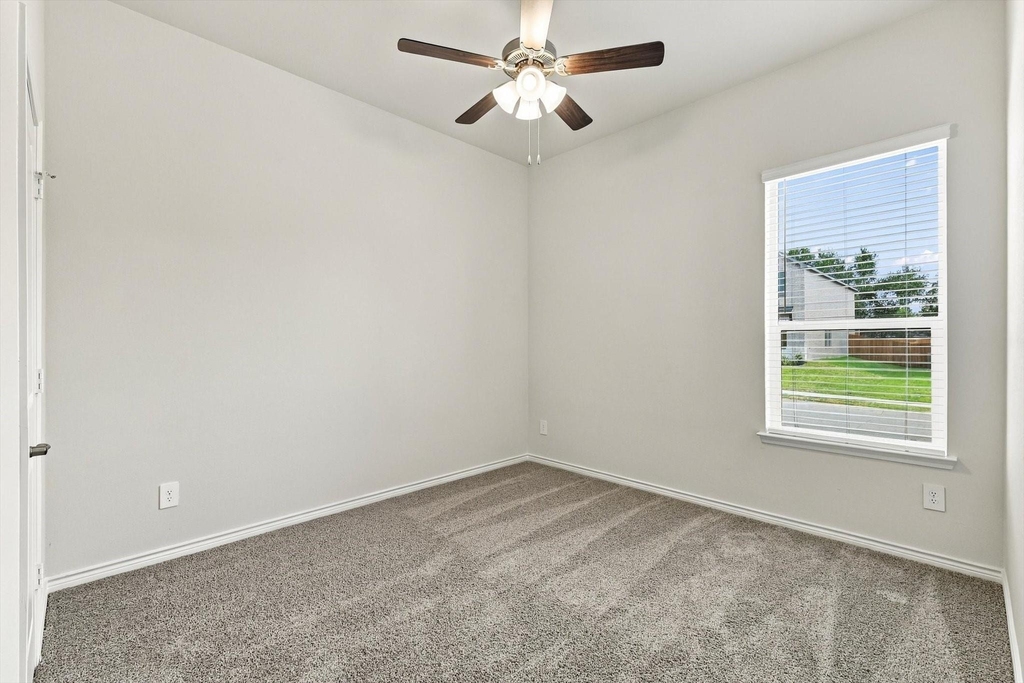 1705 Patricia Drive - Photo 25