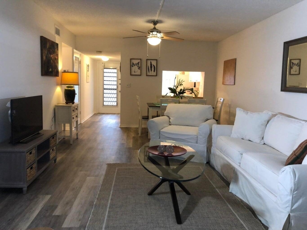 9826 Marina Boulevard - Photo 2