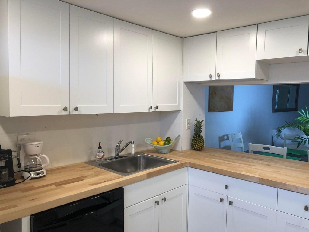 9826 Marina Boulevard - Photo 8